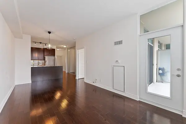 20 Bloorview PL #301, Toronto C15, ON M2J 0A6