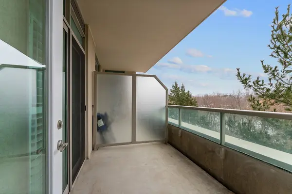 20 Bloorview PL #301, Toronto C15, ON M2J 0A6