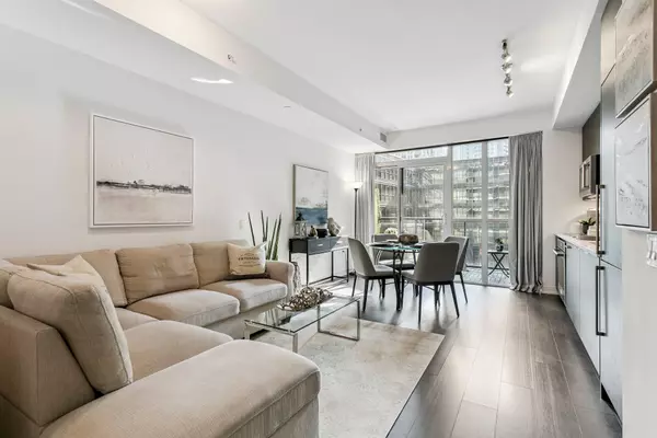 Toronto C01, ON M5V 0S2,38 Iannuzzi ST #502