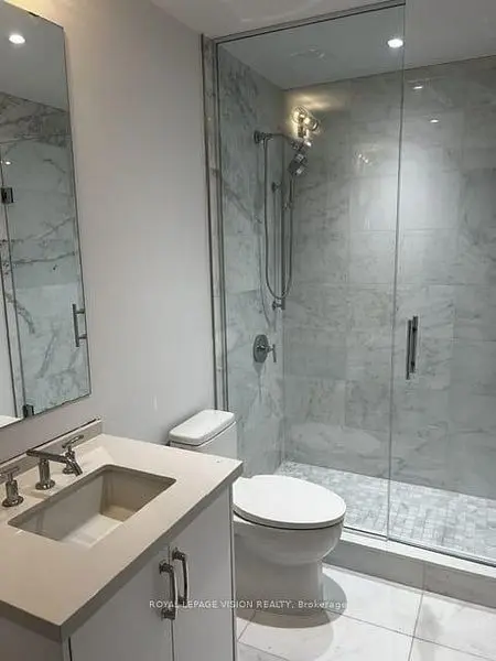 505 Glencairn AVE #209, Toronto C04, ON M6B 0B2