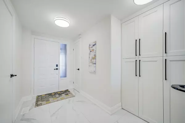 Toronto E05, ON M1S 4E6,164 Bellefontaine ST