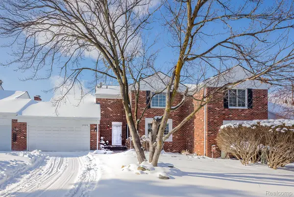 1524 Georgetown DR #32, Bloomfield Hills, MI 48304