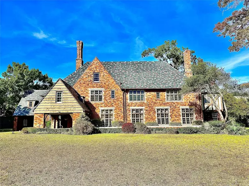 6835 Westlake Avenue, Dallas, TX 75214