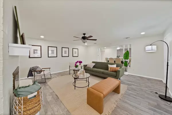 Fort Worth, TX 76114,5432 Dennis Avenue