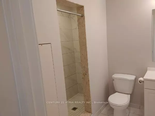 Barrie, ON L4N 8L3,29 Gore DR #Bsmt