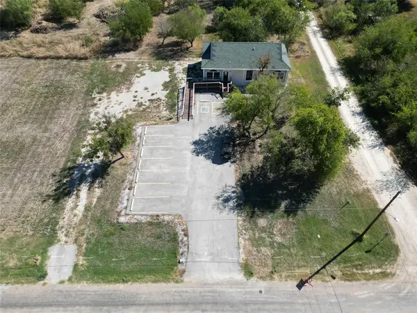 501 Peyton, Baird, TX 79504