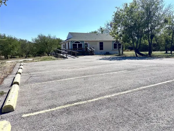 501 Peyton, Baird, TX 79504