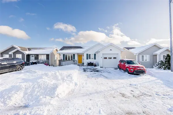 5 Kildare Place, St. John's, NL A1B5A9