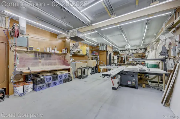 24354 John R RD, Hazel Park, MI 48030