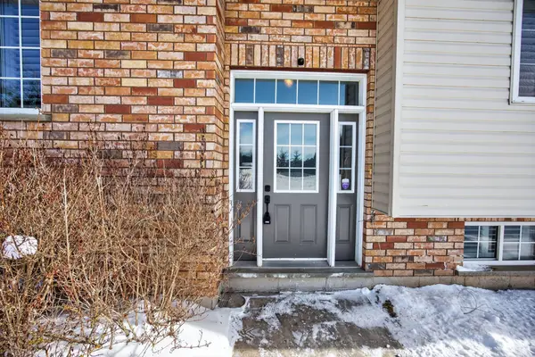 East Luther Grand Valley, ON L0N 1G0,17 Deaken DR