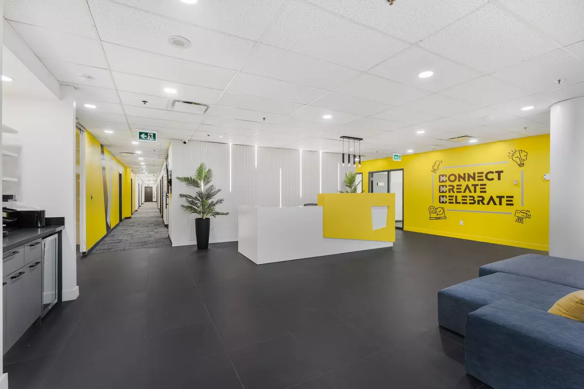 Toronto E11, ON M1B 3V4,305 Milner AVE #700-4