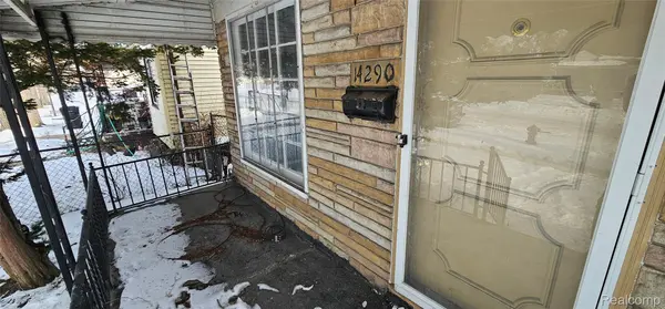 14290 Stansbury ST, Detroit, MI 48227