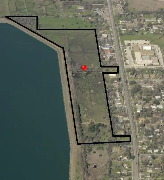 1215 Wolfe City Drive, Greenville, TX 75401