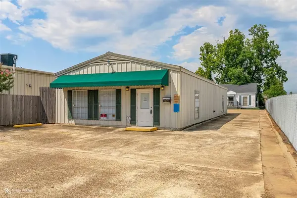 1623 Benton Road, Bossier City, LA 71111