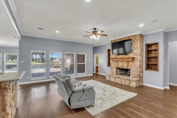 1865 Austin Hines Drive, China Spring, TX 76633