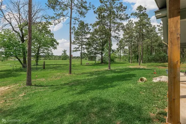 260 Circle M Road, Benton, LA 71006