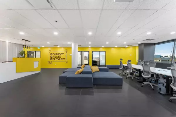 Toronto E11, ON M1B 3V4,305 Milner AVE #700-24