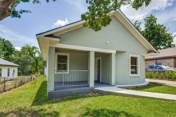 618 E Woodard Street, Denison, TX 75021