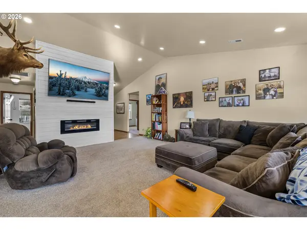 58400 4-K OVERLOOK LN, John Day, OR 97845