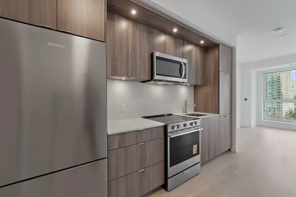 Toronto W08, ON M9A 0E5,25 Cordova AVE #814