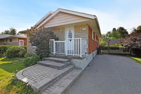 Elmvale Acres And Area, ON K1G 1Y9,814 Pleasant Park RD #A