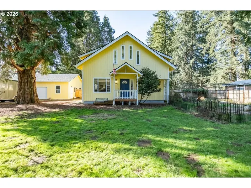 28484 SANTIAM HWY, Sweet Home, OR 97386