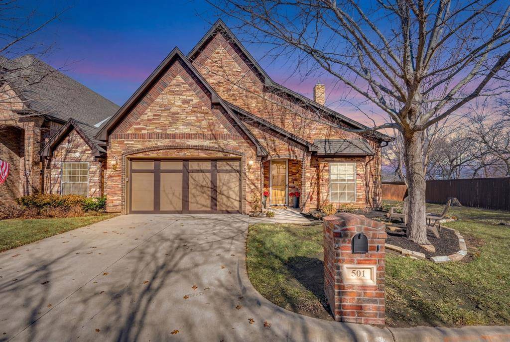 223 Wood Street #501, Grapevine, TX 76051