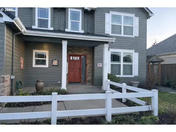 Springfield, OR 97477,817 RIVER KNOLL WAY