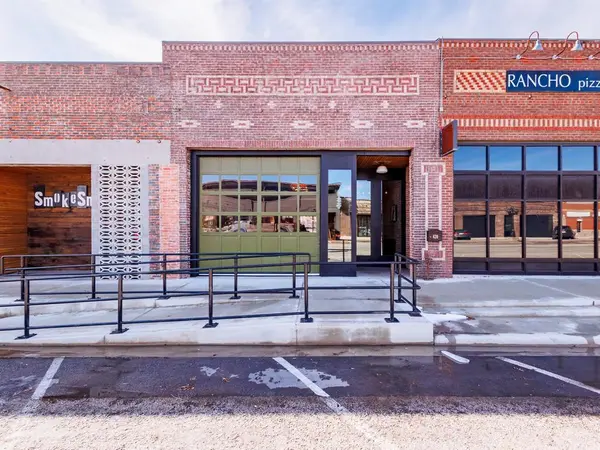 420 S Commercial Avenue, Coleman, TX 76834