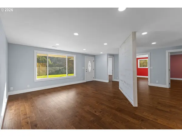 16855 HIGHWAY 42, Myrtle Point, OR 97458