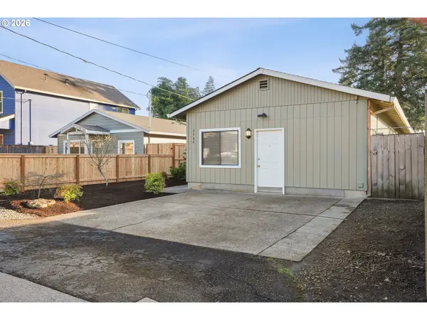 Clackamas, OR 97015,9984 SE AMHERST ST