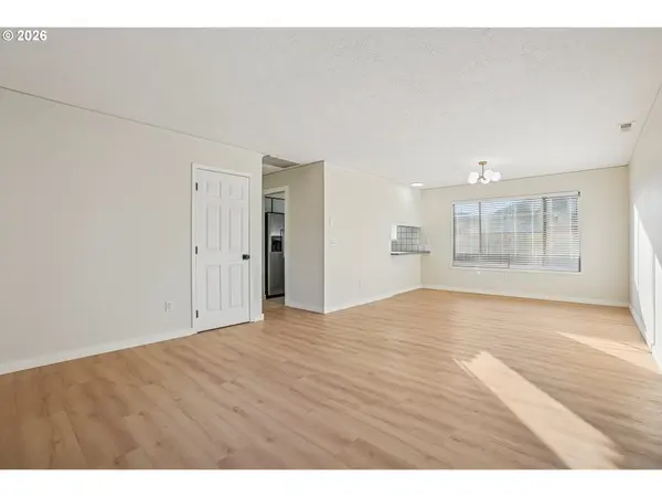 9984 SE AMHERST ST, Clackamas, OR 97015