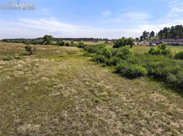 02 E Cherry Creek RD, Larkspur, CO 80118