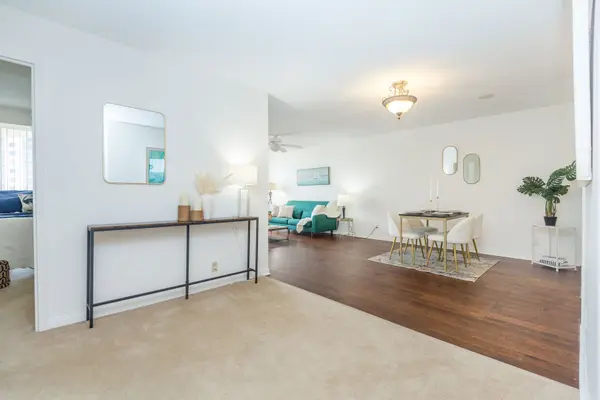 Barrie, ON L4N 3A5,65 ELLEN ST #305