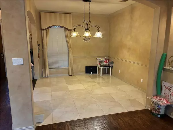 Allen, TX 75013,913 White River Drive