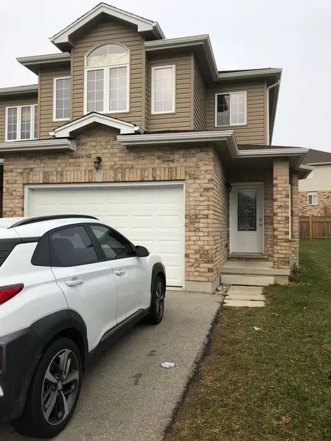 Cambridge, ON N1T 0B2,13 Fitzgerald DR