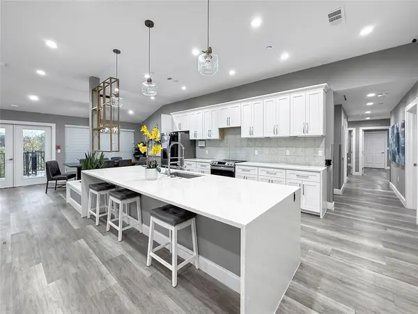 261 Oak Hill Drive, Trophy Club, TX 76262