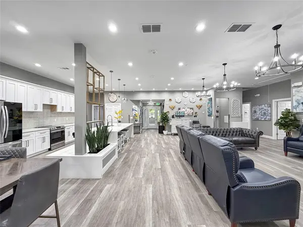 261 Oak Hill Drive, Trophy Club, TX 76262