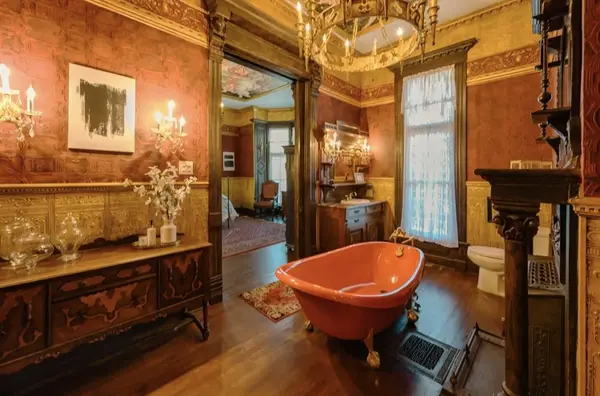 310 Ball Park Loop, Denison, TX 75020