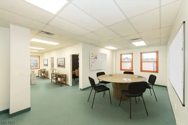 59 E Mill Rd, Washington Twp., NJ 07853