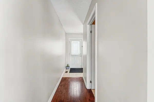 Barrie, ON L4N 9P8,25 Southwoods CRES #25