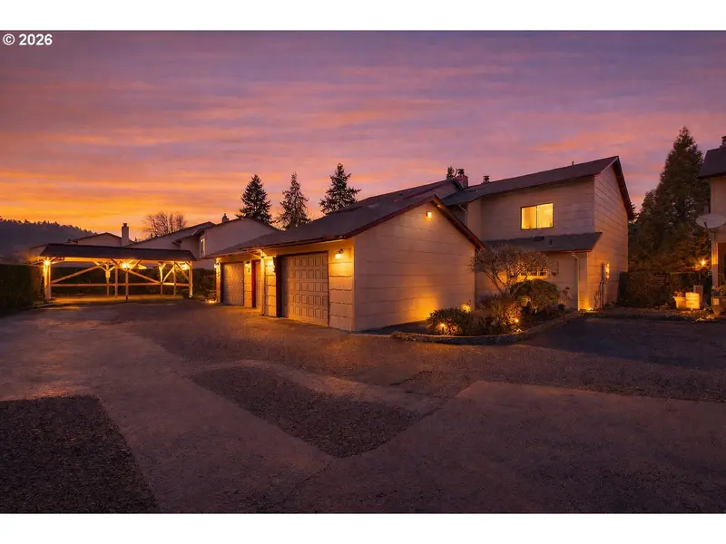 2363 40TH AVE, Longview, WA 98632