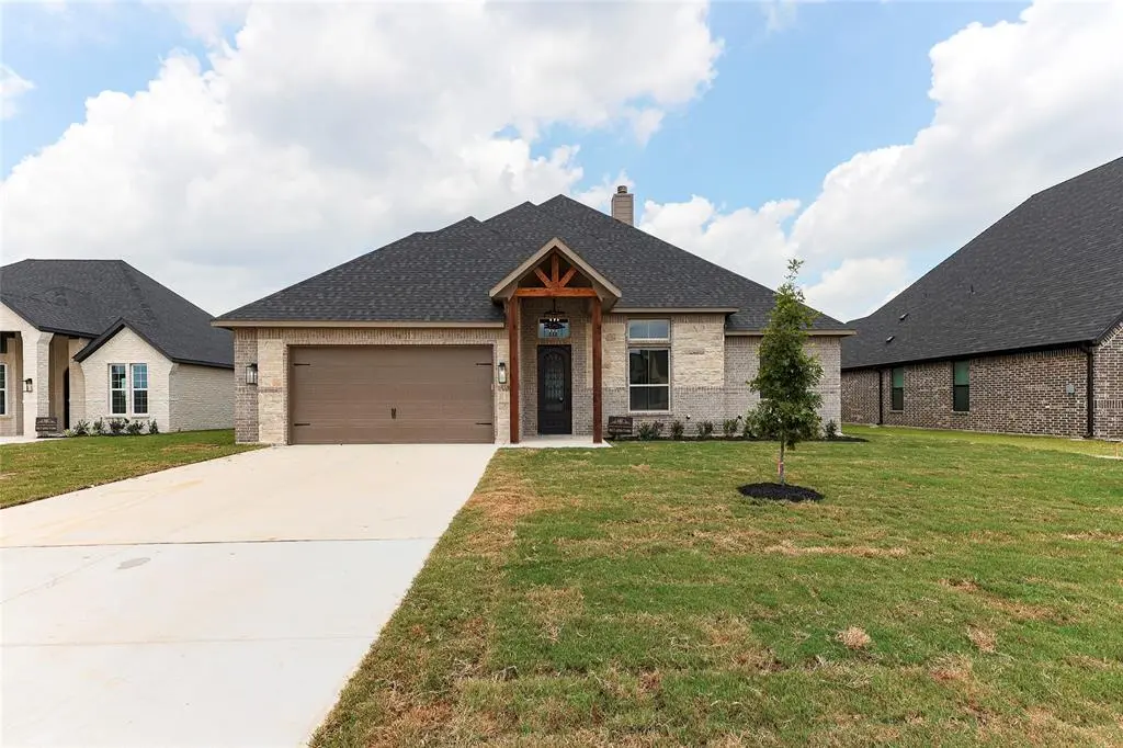 212 Braford Place, Venus, TX 76084