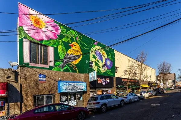 43 Merchant St, Newark City, NJ 07105