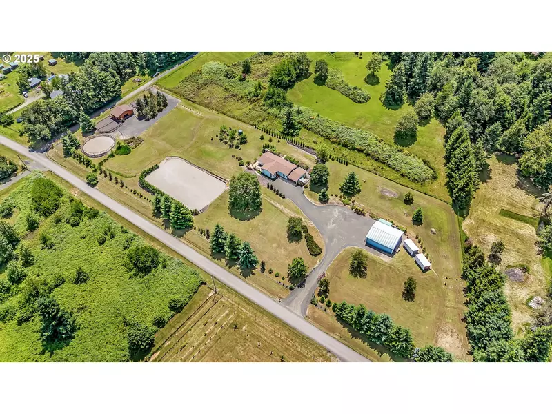 453 RIVERWOOD LN, Oakland, OR 97462