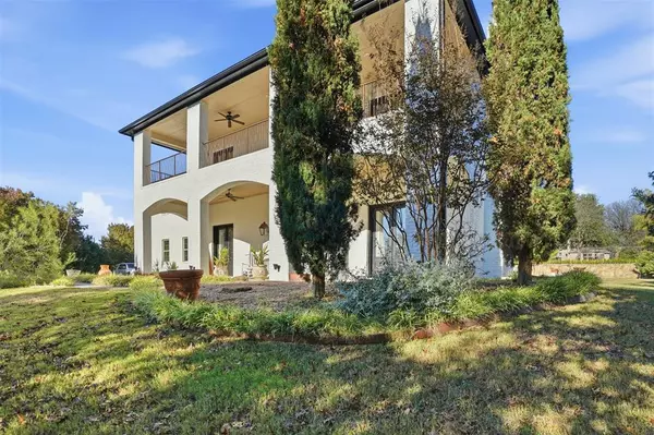 1424 Keeneland Hill Drive, Aledo, TX 76008