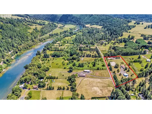 Oakland, OR 97462,453 RIVERWOOD LN