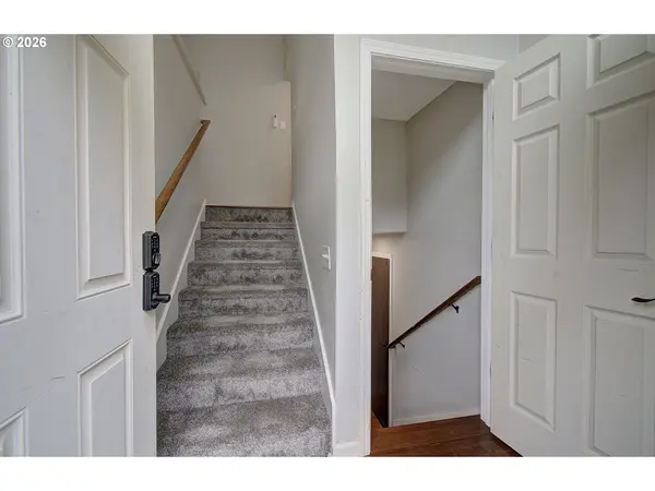 708 NE 152ND AVE, Vancouver, WA 98684