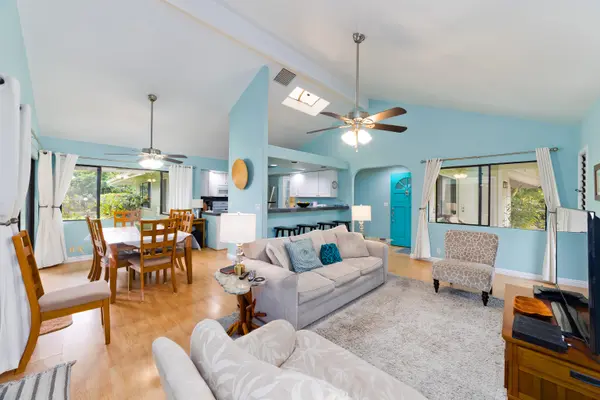 76-6224 HALEHAU ST, Kailua Kona, HI 96740