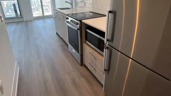 Toronto C08, ON M5B 0C3,251 Jarvis ST #4501